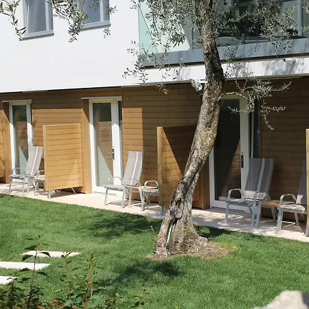Готель Augusta